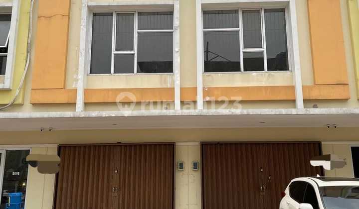 For Sale 2-Unit Connected Shophouse Fully Renovated in Arcadia Grande For Sale 2-Unit Connected Shophouse Fully Renovated in Arcadia Grande