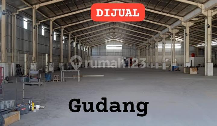 For Sale Large Warehouse Strategic Location On the Roadside In Bekasi, West Java
