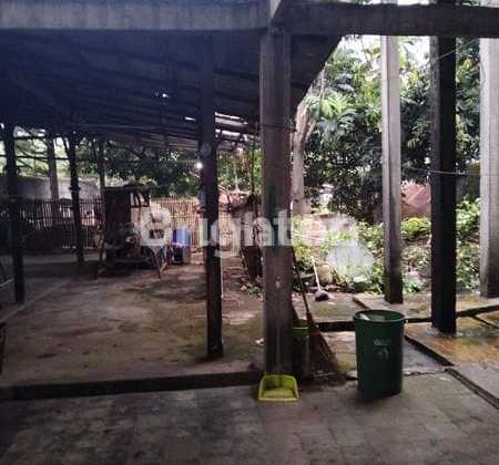 For Sale: House + Large Land on Pinang Main Road, Kunciran, Tangerang 2