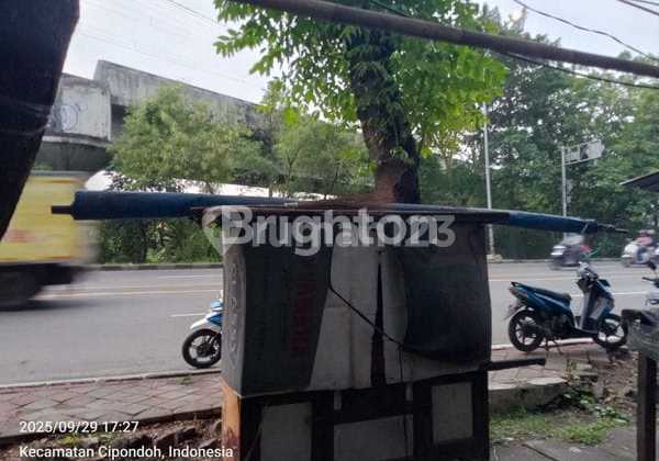 For Sale Land by the Road in Tanah Tinggi, Batu Ceper, Tangerang For Sale Land by the Road in Tanah Tinggi, Batu Ceper, Tangerang