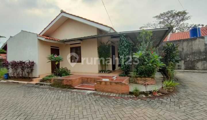 Rumah Second Bojong Sari Depok 800 Juta Luas Tanah 163 Meter Rumah Second Bojong Sari Depok 800 Juta Luas Tanah 163 Meter