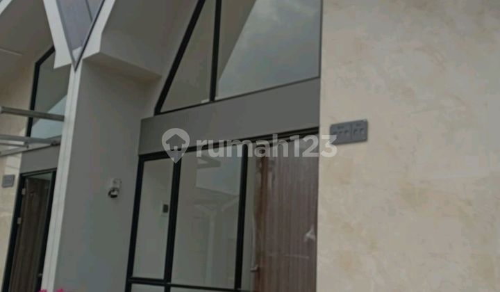For Rent House in Cipondoh Lake View 1