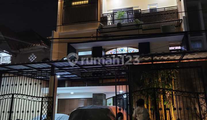 Dijual Rumah Bangunan Baru Kelapa Gading