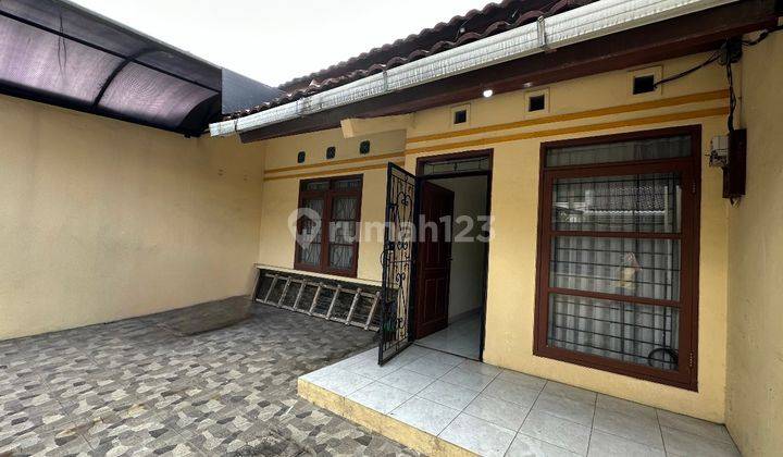 Rumah Nyaman Dan Strategis Di Taman Holis Indah Bandung 1
