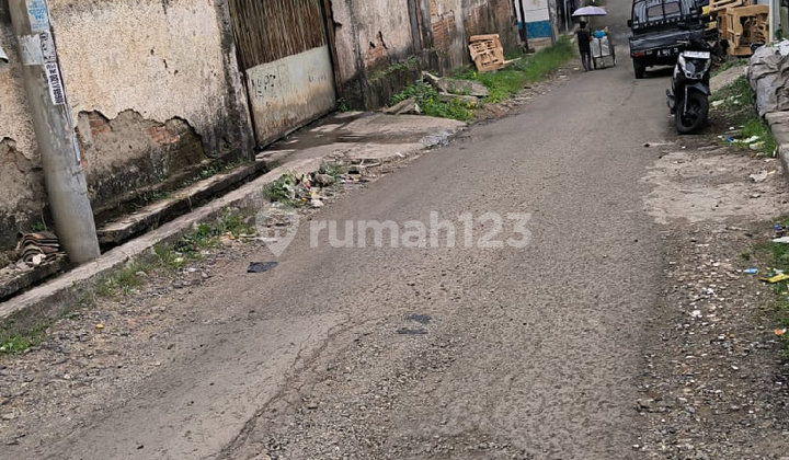 032- GUDANG DI KATAPANG LOKASI PADAT PENDUDUK, STRATEGIS .