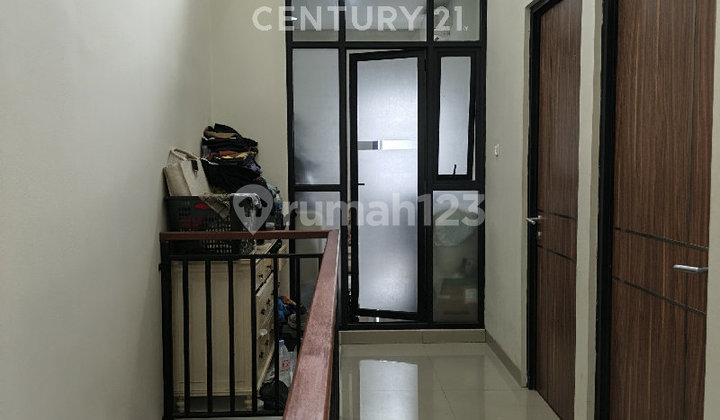 Rumah 2 Lt Kiara Sari,Buah Batu Margacinta Bandung 2