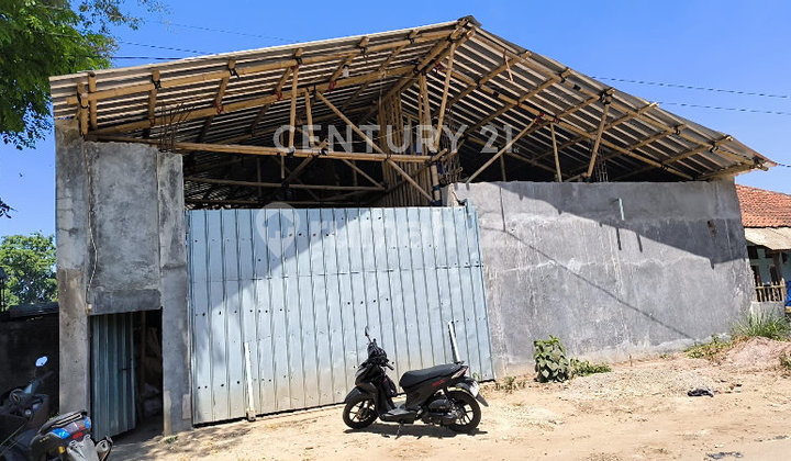 070- WAREHOUSE FOR SALE AT MAHMUD. NEAR TOLL. CONTAINER ACCESSIBLE.