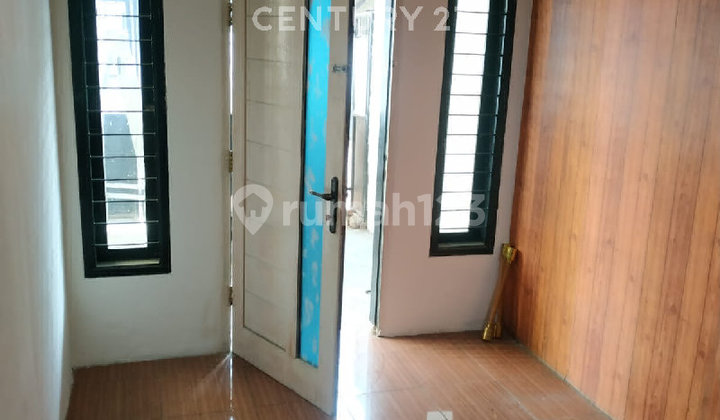 Fully Built House Ready to Use, TKI 1, Kopo Bandung 1