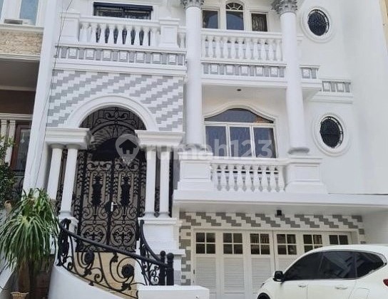 For Rent Luxury Florence House PIK 8x20 4+1 Bedrooms Fully Furnished