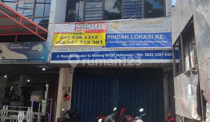 2-Storey Shophouse in Borobudur Neighborhood, Near Blimbing Market 2-Storey Shophouse in Borobudur Neighborhood, Near Blimbing Market