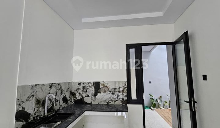 Rumah Baru Alam Sutera Luas 6X17 2 Lantai Siap Huni 2