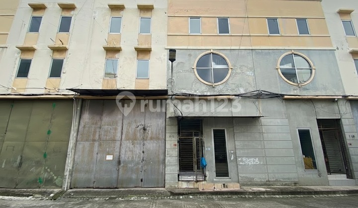 Disewa Gudang Elang Laut Luas 10X22,5 Office 3 Lantai