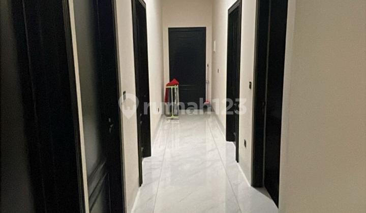 Selling at a Loss !! 3-Story House in Sunter Agung Area 194m2