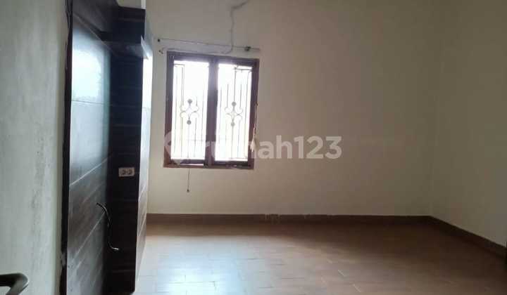 Jual Rugi!! Rumah Kalideres Permai 2 Lantai Luas 64M2