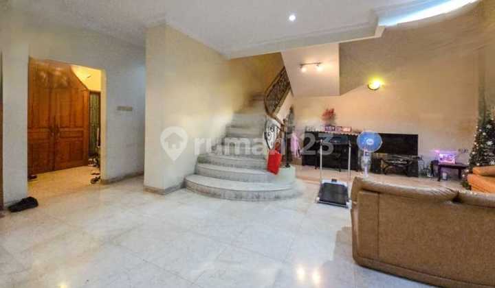 Luxury Affordable Puri Indah 16X20 Spacious Ready to Occupy 2 Floors 2