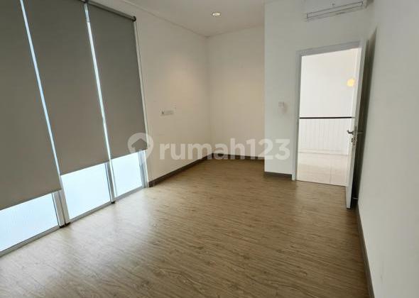 CHEAP SALE!! 2-story House at The Riviera at Puri 96m2 Area 2