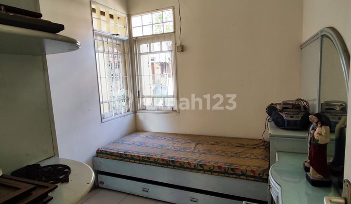 Rent a Charming House in BSD Nusa Loka, Serpong, Tangerang 2