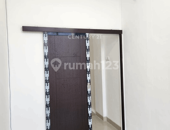 Ruko The Avenue Citra Raya Tangerang Neat Well-Maintained Good Price 2