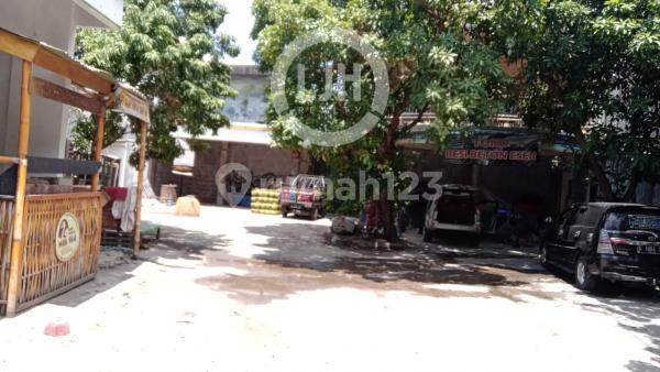 Rumah dan Gudang di Jalan Sunan Kalijaga 2