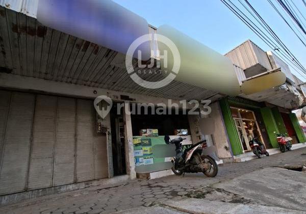 Shop House in Weleri 2