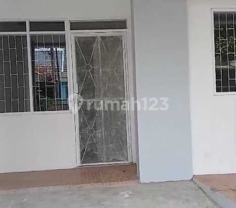 Rumah Disewakan Letak Strategis..bebas Banjir.harga Murah 2