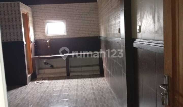 Dijual 3 Ruko dan Kontrakan 8 Pintu Letak Strategis Bebas Banjir Dijual 3 Ruko dan Kontrakan 8 Pintu Letak Strategis Bebas Banjir