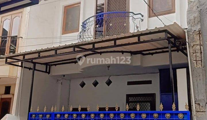 Rumah SHM 2 Lantai Lokasi Strategi di Tanjung Duren Utara, Grogol Petamburan, Jakarta Barat 1