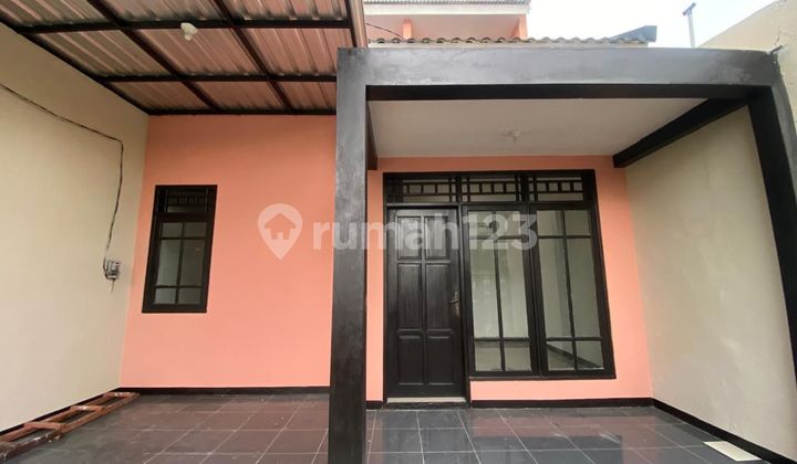 Rumah Support KPR Lokasi Strategis di Surabaya Barat Rumah Support KPR Lokasi Strategis di Surabaya Barat
