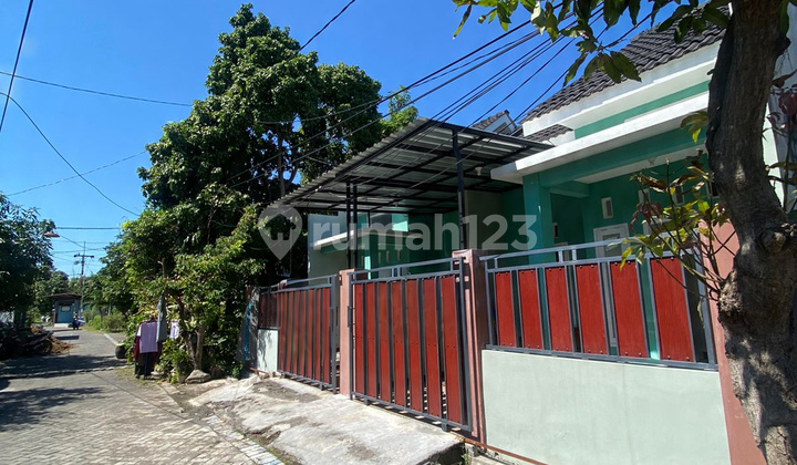 Rumah Support KPR Dekat Lingkar Timur di Sidoarjo Rumah Support KPR Dekat Lingkar Timur di Sidoarjo
