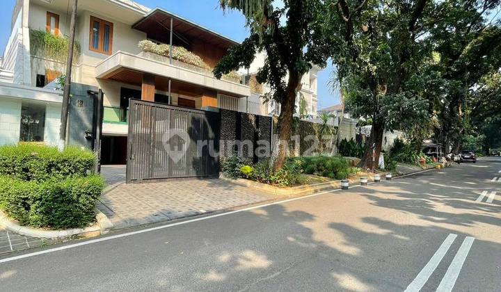 FOR SALE IN PONDOK INDAH AREA, KENCANA: MODERN TROPICAL LUXURY HOUSE, A STEP AWAY FROM THE GOLF COURSE HILL