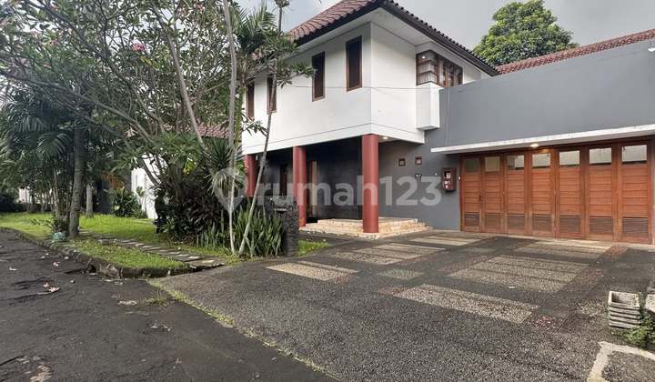 DIJUAL  BINTARO SEKTOR 8 RIVER PARK RUMAH SIAP HUNI 
