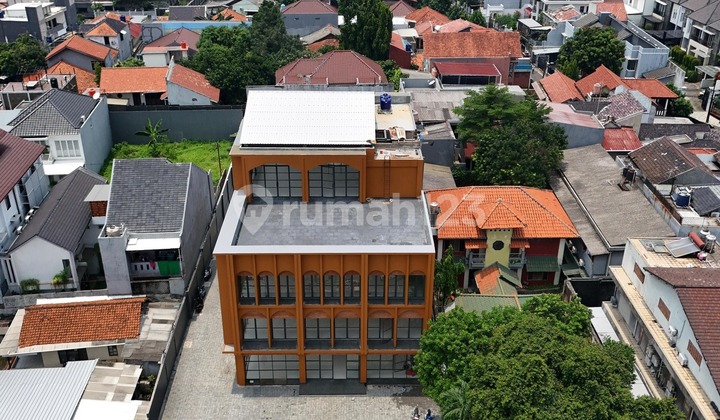 RAGUNAN TB SIMATUPANG BRAND NEW 4-STORY BUILDING EXCELLENT LOCATION RARELY AVAILABLE RAGUNAN TB SIMATUPANG BRAND NEW 4-STORY BUILDING EXCELLENT LOCATION RARELY AVAILABLE