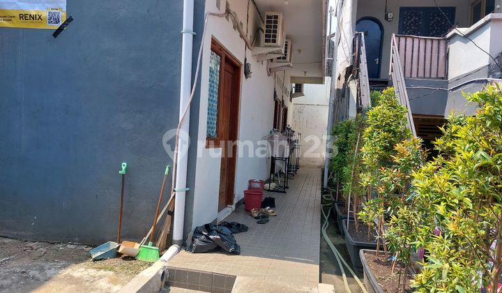 Kost near Tebet Station, Walking Distance, Negotiable 2