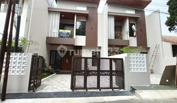 Rumah Baru Inden bisa untuk Kantor di Margahayu Raya Soekarno Hatta, Bandung