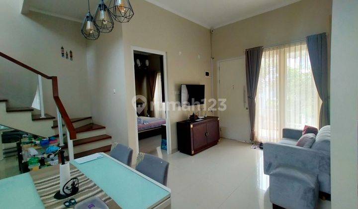 Rumah Murah Bagus Full Furnished di Cluster Di Cigadung, Bandung 2