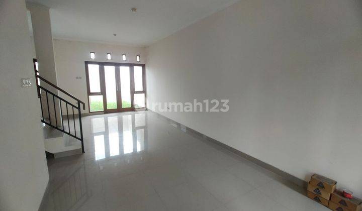 Rumah Baru di Cluster Komplek Margahayu Raya, Bandung