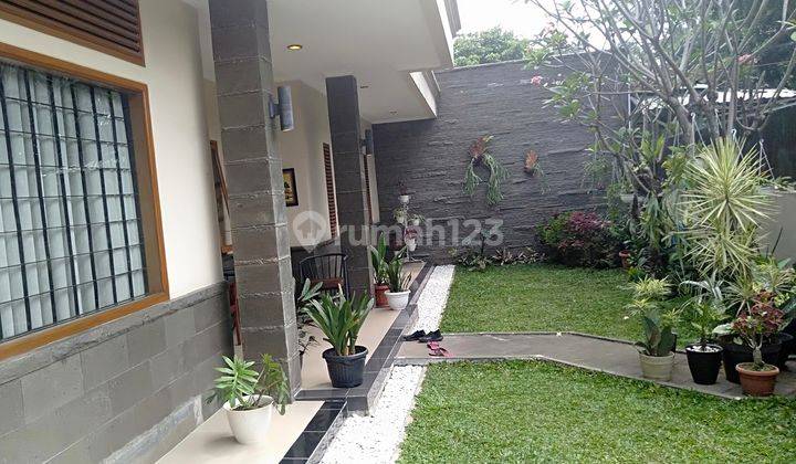 Rumah Bagus Semi Furnished di Bumi Kopo Kencana Bandung Kota
