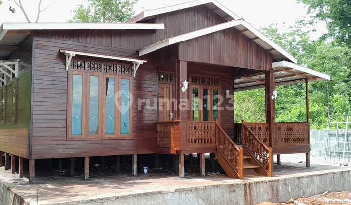 Villa Classic View Pantai Kota Balikpapan Bangunan Kayu Ulin Awet Villa Classic View Pantai Kota Balikpapan Bangunan Kayu Ulin Awet