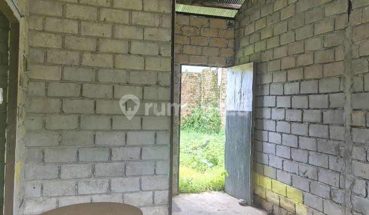 Simple Minimalist House As Is Near Batakan Stadium 2