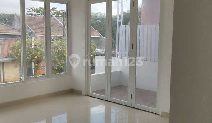 Rumah Mewah Ciputra Strategis Siap Huni Baru Renovasi Tengah Kota 2