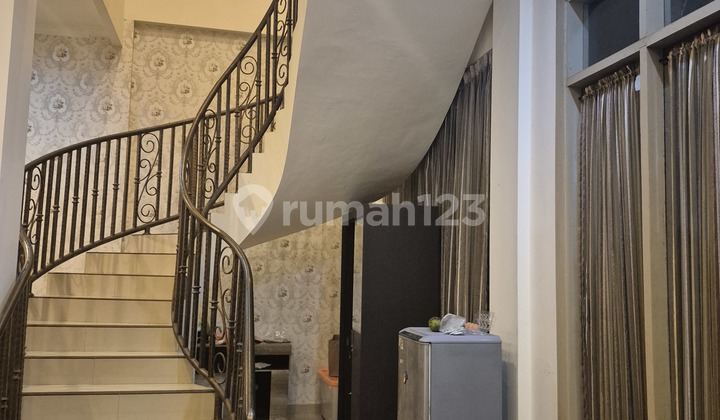 Rumah Mewah Balikpapan Baru Mediterania Pos 11 Bangunan Kokoh 2