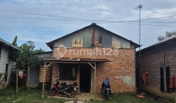 Rumah Apa Adanya Konstur Bata Merah Jual Cepat Butuh Uang Rumah Apa Adanya Konstur Bata Merah Jual Cepat Butuh Uang