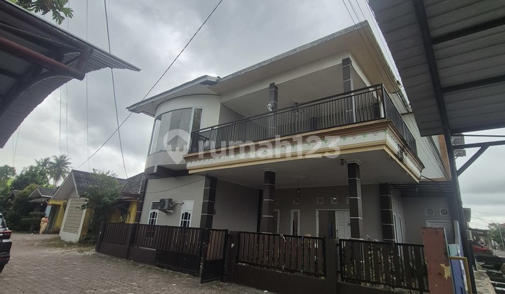 Sultan's Luxury Jumbo 2-Storey House Complete Documents Negotiable Sultan's Luxury Jumbo 2-Storey House Complete Documents Negotiable