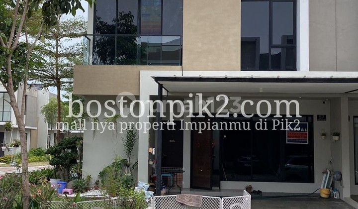 Jual Rumah Milenial bisa KPR, 2 Lantai, HGB, Dekat Pusat Perbelanjaan, Ada di Lingkungan Islami,