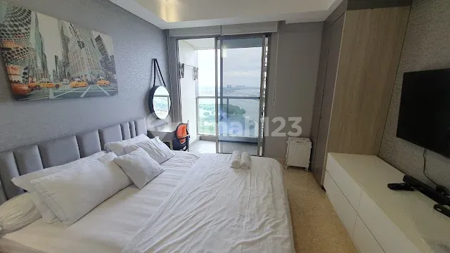 Apartemen Gold Coast Tipe Studio Bagus,mewah Dan Bersih Furnished