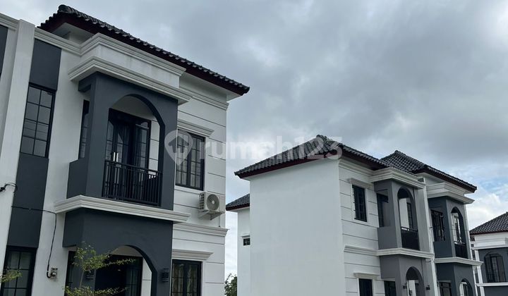 2-Storey House 2 Million, In the Heart of Kuningan City 2-Storey House 2 Million, In the Heart of Kuningan City