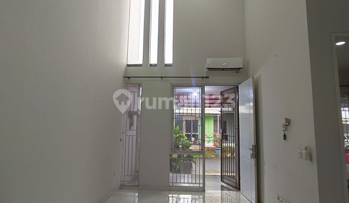 For Rent: The Icon BSD House