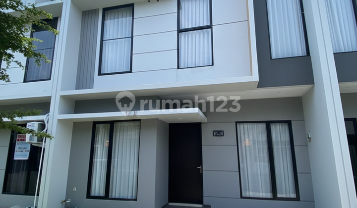 Disewakan Rumah Eastern Hill Surabaya Dekat Pakuwon City