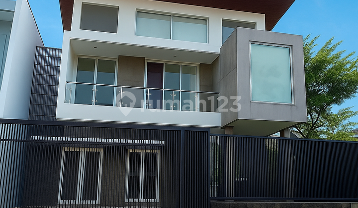 Rumah Modern Pakuwon City Cluster San Antonio Siap Huni 1