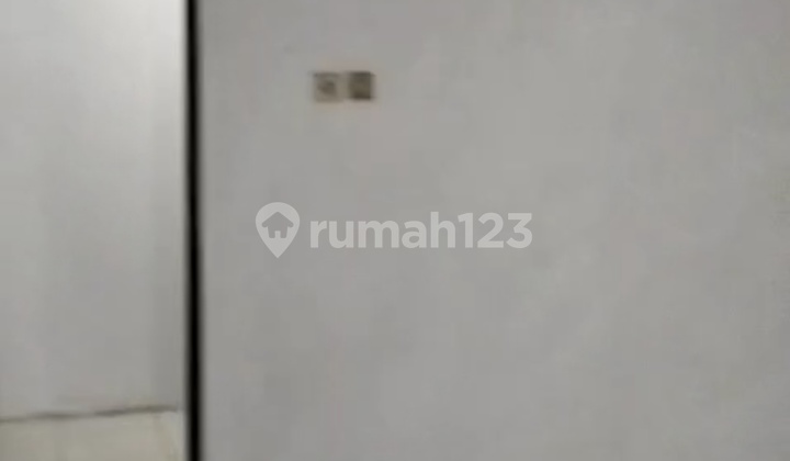 Slanted House Ready to Occupy West Jakarta Slanted House Ready to Occupy West Jakarta